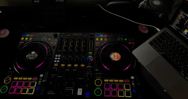 DJ BJÄRNI - tónlistarþjónusta í Reykjavík (2)