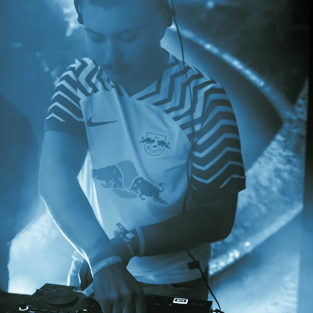 DJ EISI - tónlistarþjónusta í Reykjavík (1)