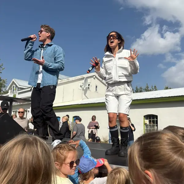 Júlí Heiðar og Dísa - tónlistarþjónusta á höfuðborgarsvæðinu (3)